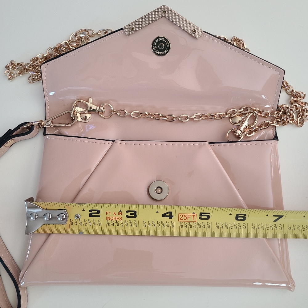 Urban Expressions Wristlet With Chainlink Shoulder Strap - Picture 7 of 8